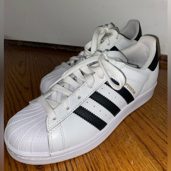Adidas Original Superstar sneakers - Picture 5 of 6